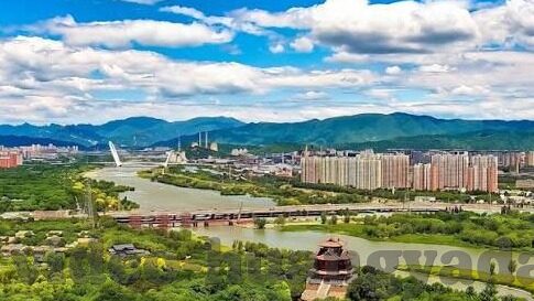 后入大屁股人妻-探索情感与性爱边界，后入大屁股人妻的多元视角